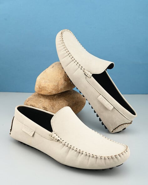 Women Round-Toe Slip-On Casual Shoes