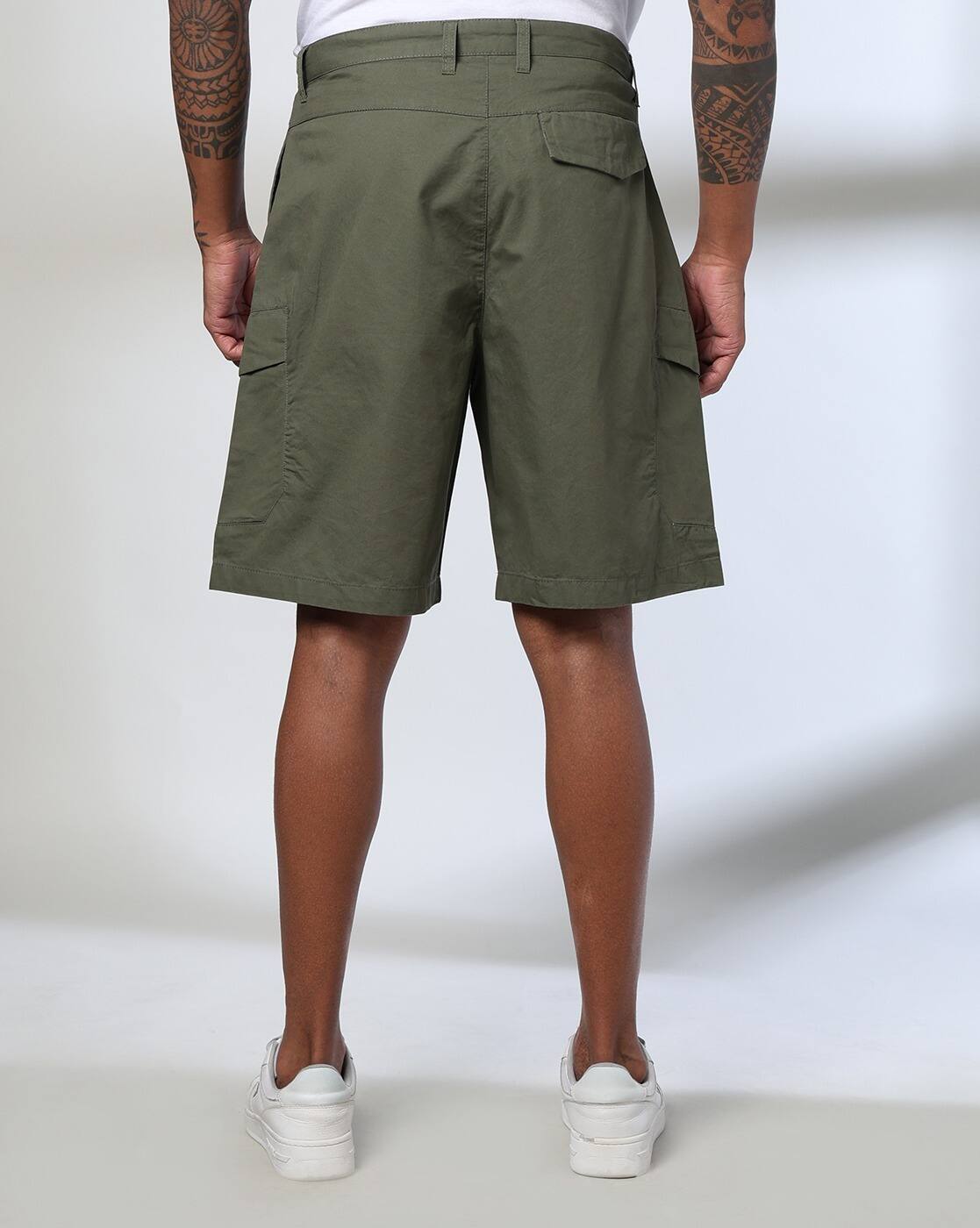 Buy DNMX Men Slim Fit Cargo Shorts wit Online | Ajio.com