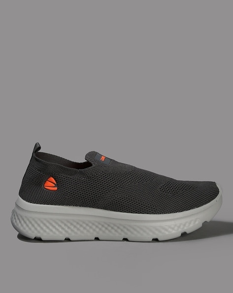 Men Knitted Slip-On Walking Shoes