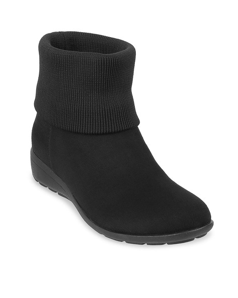 Catwalk Women Ankle-Length Slip-On Boots