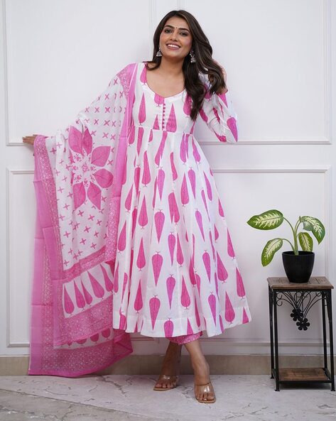 Women Anarkali Kurta Set Price in India