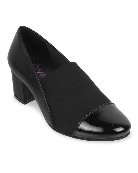 Catwalk Women Round-Toe Slip-On Pumps