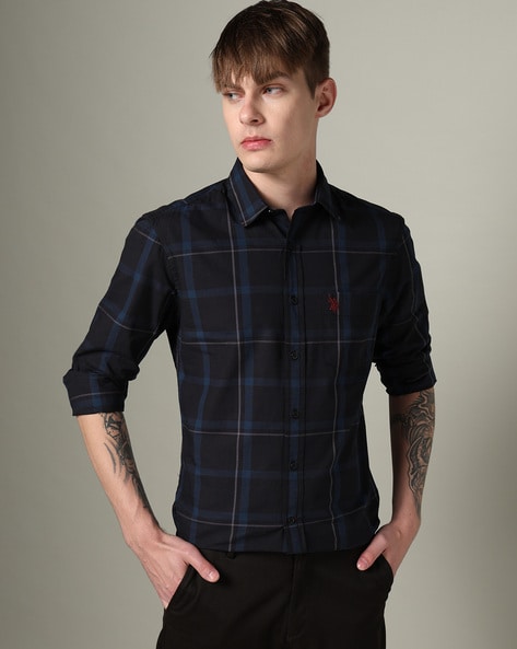 Men Checked Tailored Fit Shirt with Patch Pocket