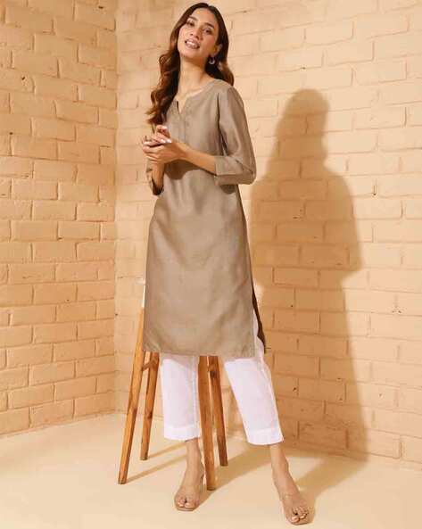 Women Round-Neck Straight Kurta