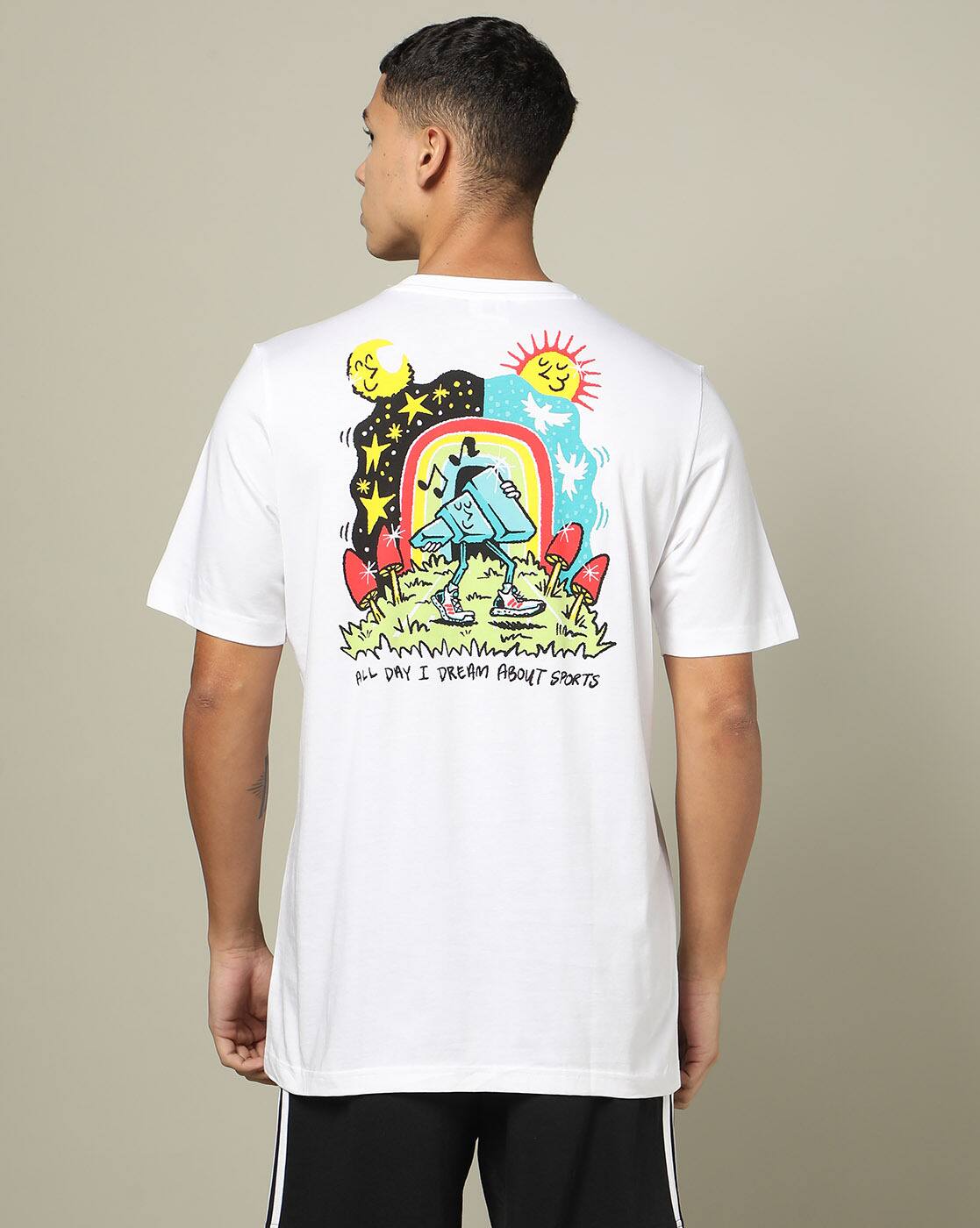 -1117Wx1400H-469666318-white-