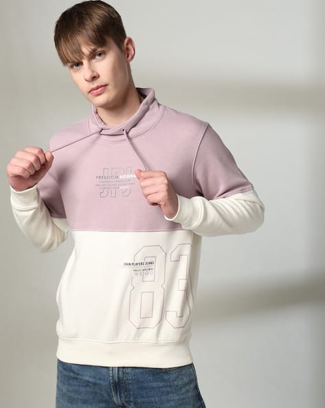 Men Colourblock Slim Fit Sweatshirt