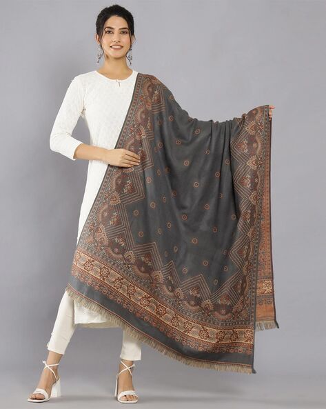 Women Geometric Shawl Price in India