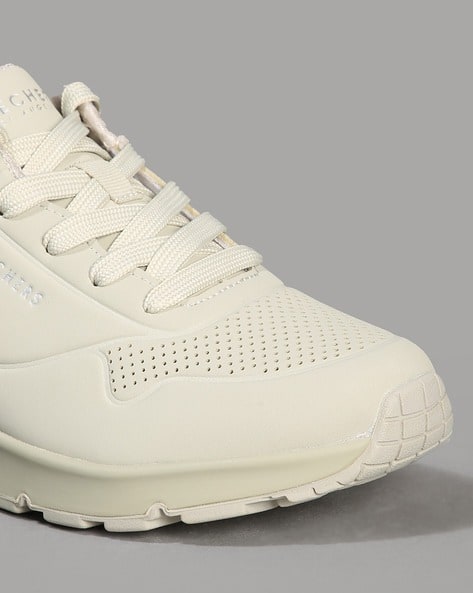 skechers uno stand on air off white