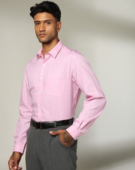 Men Regular Fit Shirt with Patch Pocket