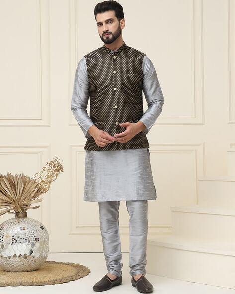 Sojanya Mandarin Collar Kurta Pyjama Set