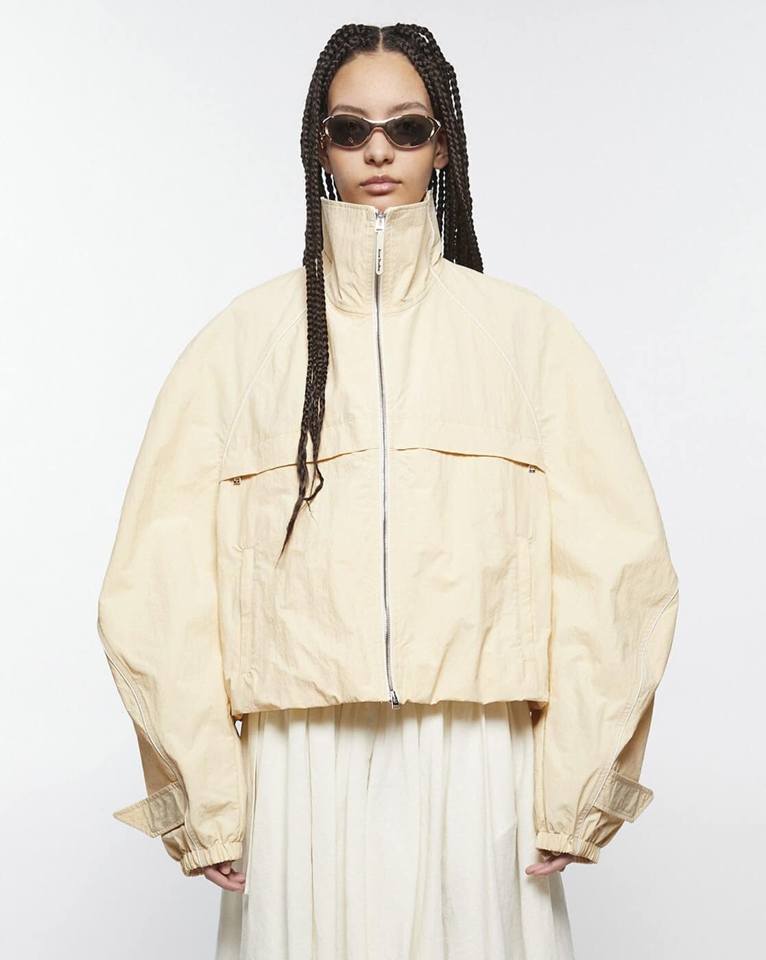 -1117Wx1400H-469665527-