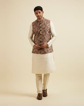 manyavar Men Embroidered Nehru Jacket with Button-Closure-picture-19