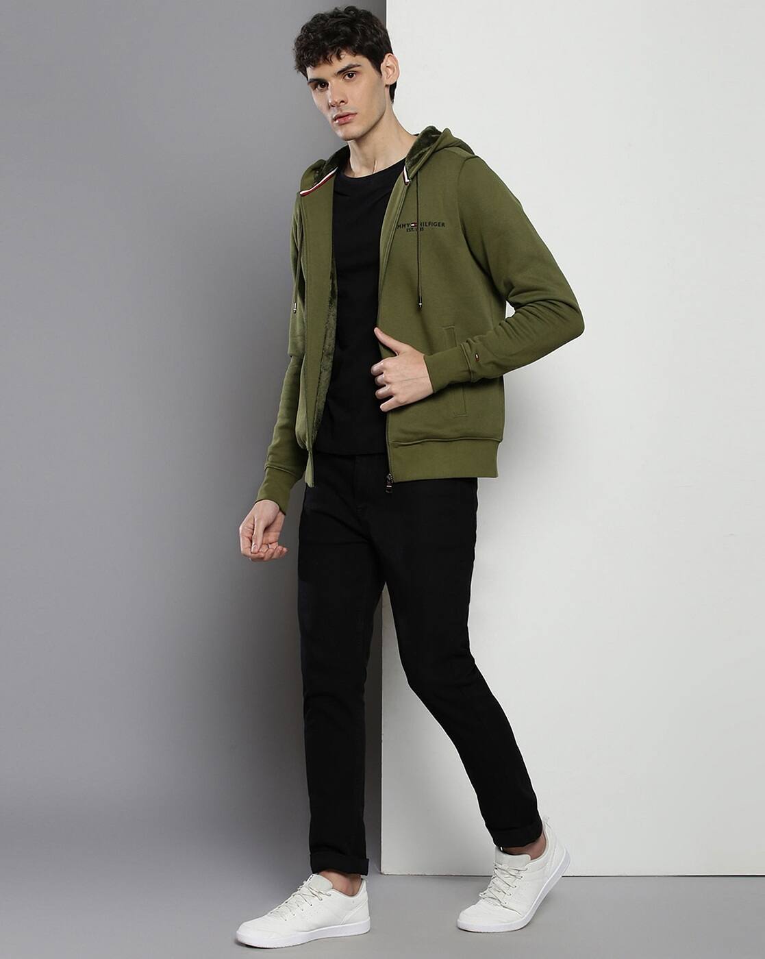 Buy TOMMY HILFIGER Men Regular Fit Zip-Front Hoodie Online | Ajio.com