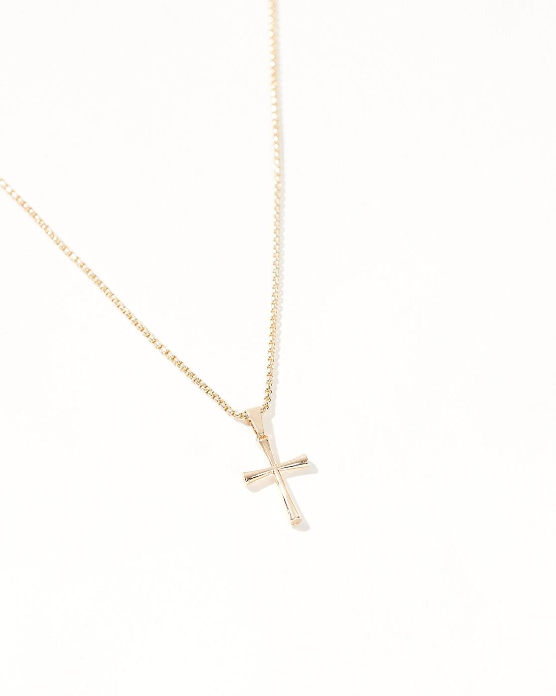Men Link Chain with Cross Pendant
