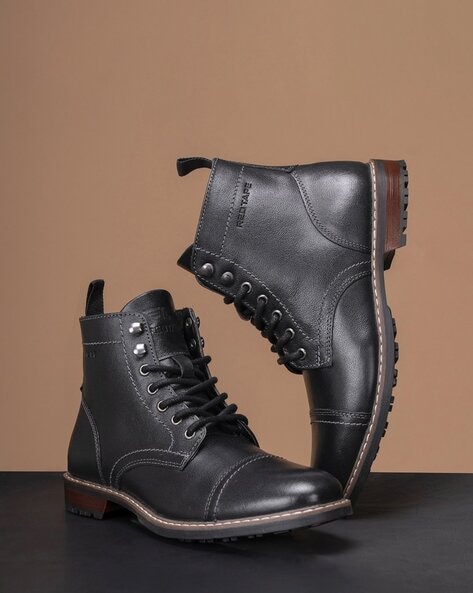 Red combat boots mens fashion