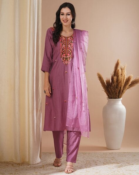 Women kurta set Price in India