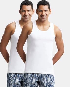 jockey Men Pack of 2 Round-Toe Vest-picture-45