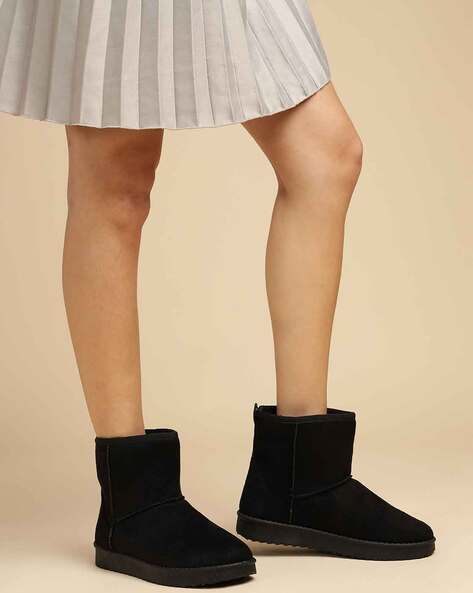 Truffle Collection Women Ankle-Length Boots