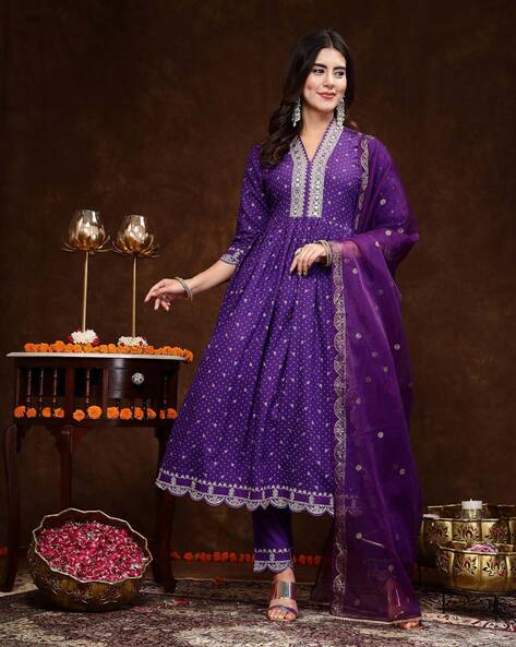 Women kurta set Price in India