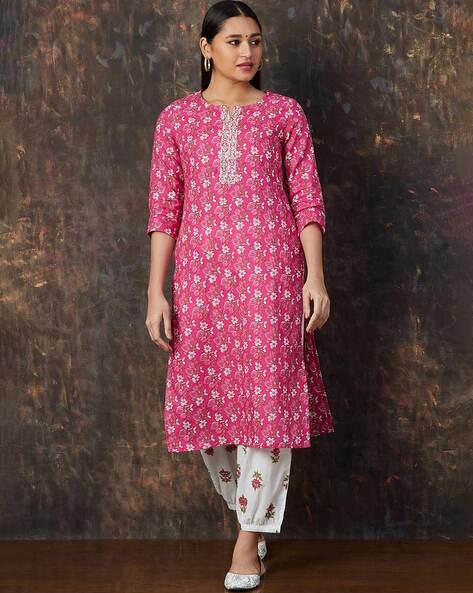 Women Kurta Set Price in India