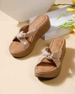 valiosaa Women Platforms with Synthetic upper-picture-3