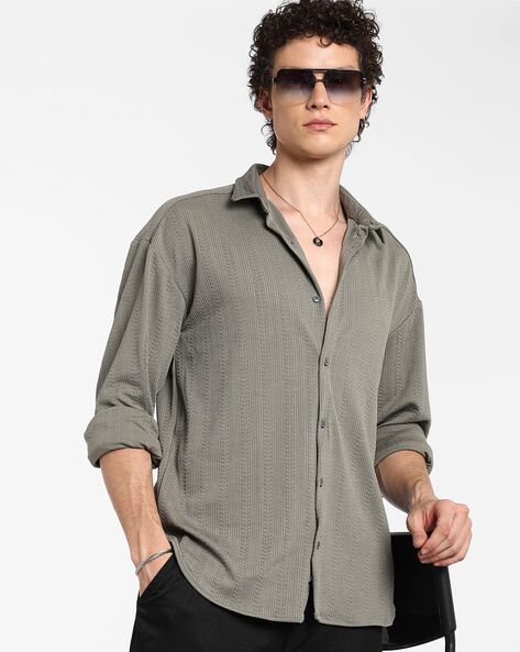 Men Regular Fit Shirt with Spread Collar