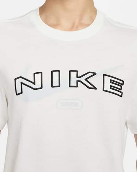 Buy White Tshirts for Men by NIKE Online | Ajio.com