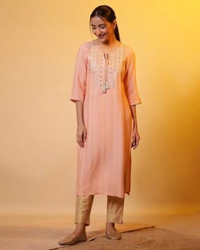 Women Embroidered Straight Kurta-image-4