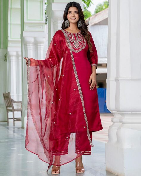 Women Embroidery Kurta Set Price in India