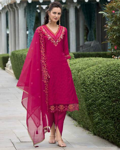 Women Embroidered Straight Kurta Set