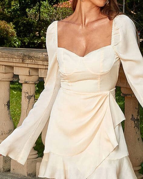 mini linen dress Ayana Open Back in Off White , Cut Out EXTRA SMALL House Of Cb Strapless Cloth Size:L Fall Guest