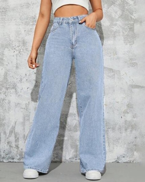 Women Relaxed Fit Jeans with Insert Pockets