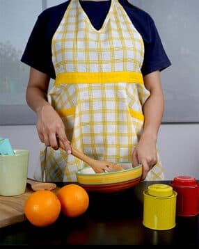 ratancart Yellow Cotton Checks Pattern Free Size Apron-picture-13