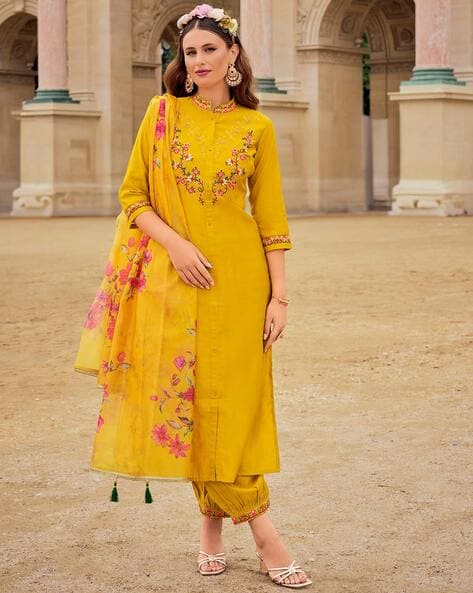 Floral Straight Kurta Set Price in India