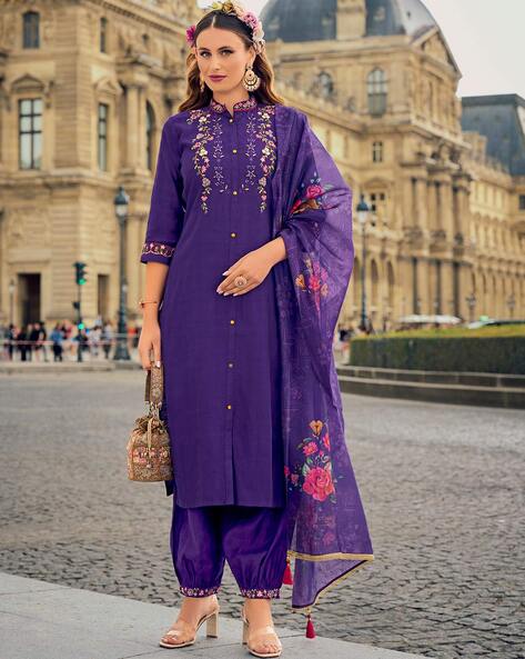 Floral Straight Kurta Set Price in India