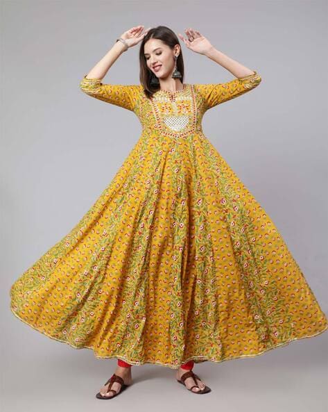 Floral Print Round Neck Flared Kurta