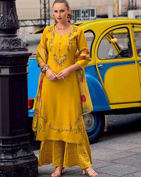 Women Straight Kurta Set Price in India