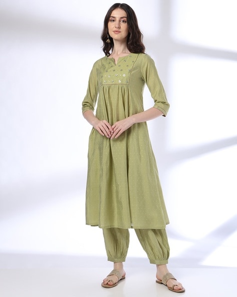 Green Kurtas for Women by AVAASA MIX N' MATCH Online | Ajio.com