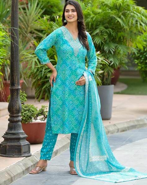 Woman Straight Kurta Set Price in India