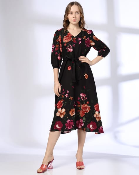 Women Floral Print Fit Flare Dress with Tie-Up Belt