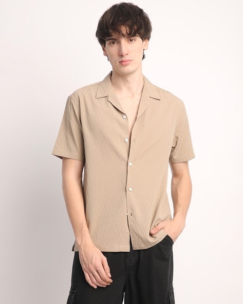 Men Regular Fit Shirt with Cuban Collar