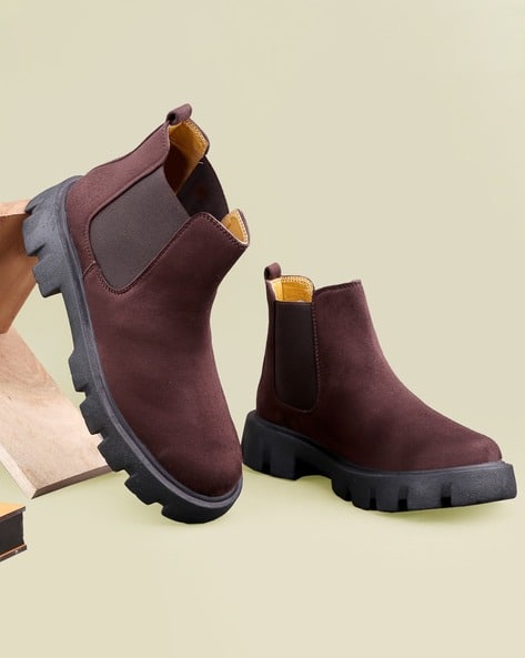 Men Chelsea Boots with Slip-On Styling
