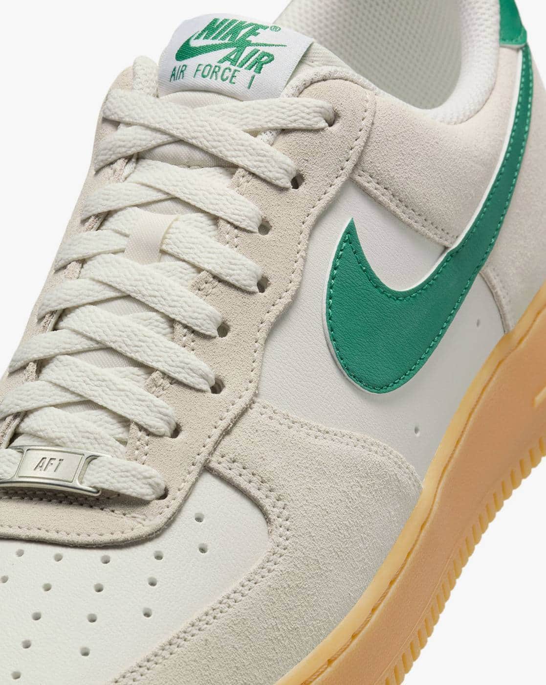 Buy NIKE Men Air Force '07 LV8 Lace-Up Sneakers Beige Green
