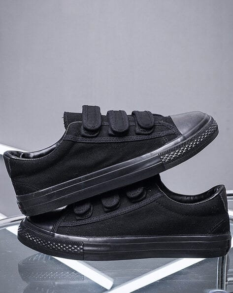 Men Casual Shoes with Canvas Upper