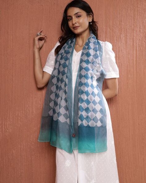 Women Western Wear Geometric Stole Price in India