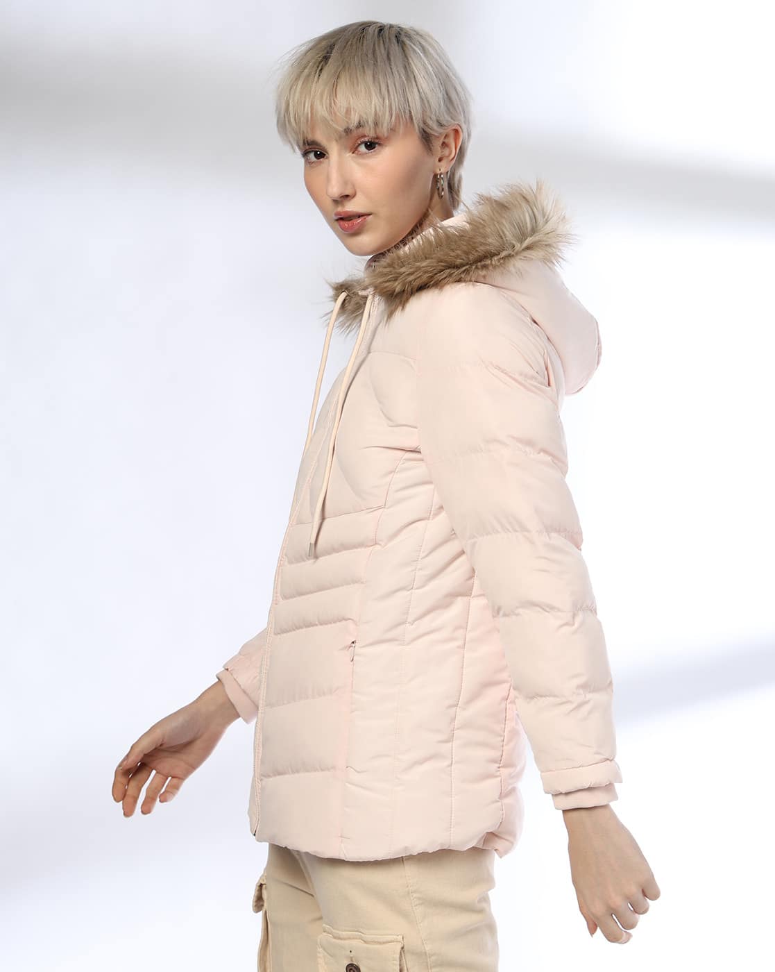 【muguet】frill ribbon down jacket pink Miu Miu Down Jacket with Ribbon in Pink Nylon ref.1126491