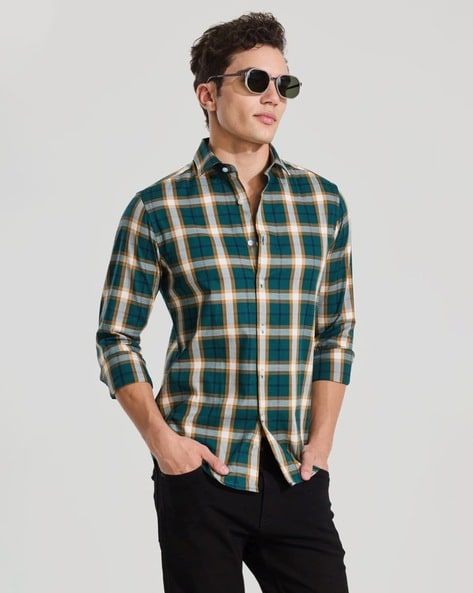 Men Checked Slim Fit Shirt with Full Sleeves