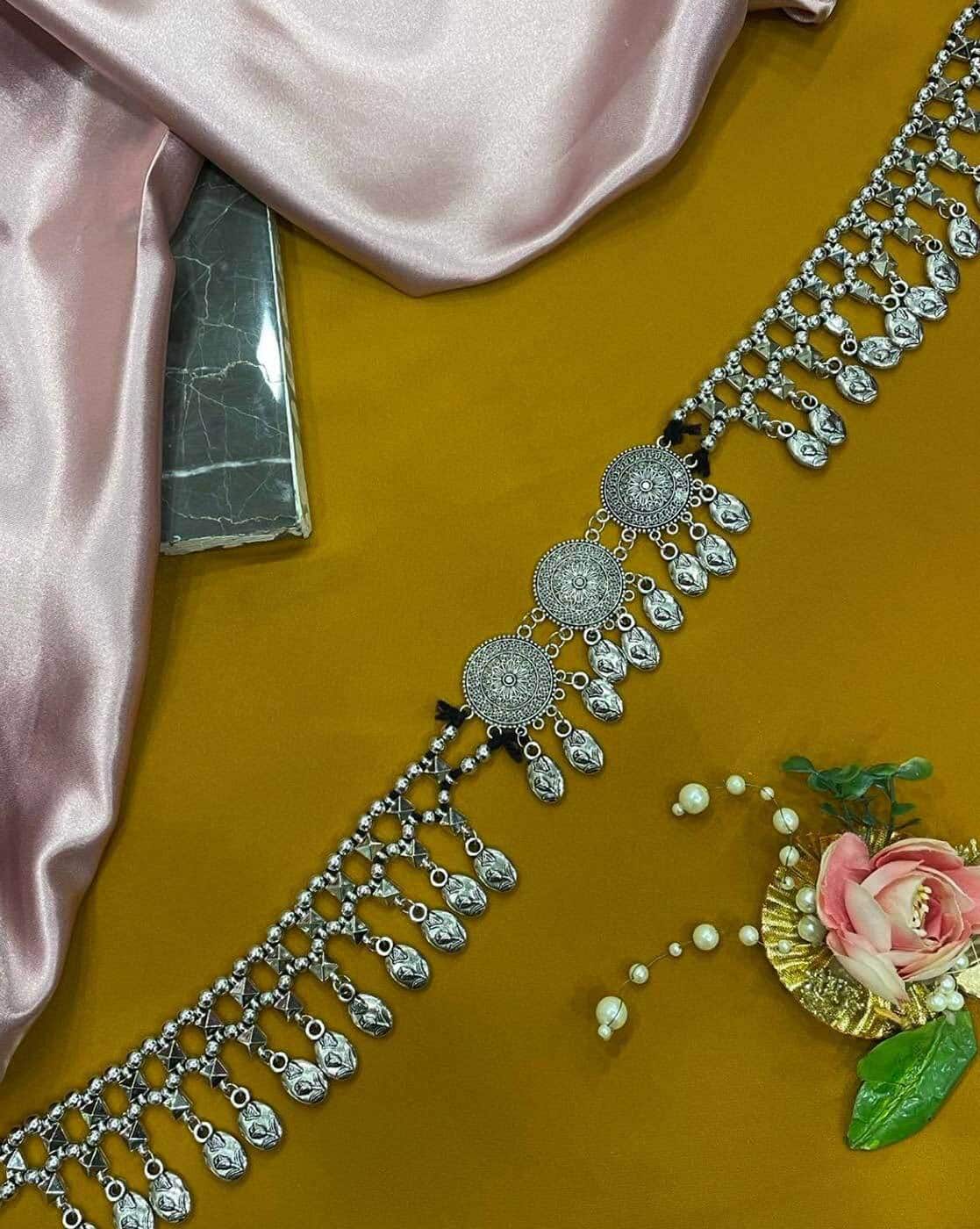 Buy Silver TraditionalJewellery for Women by Digital Dress Room