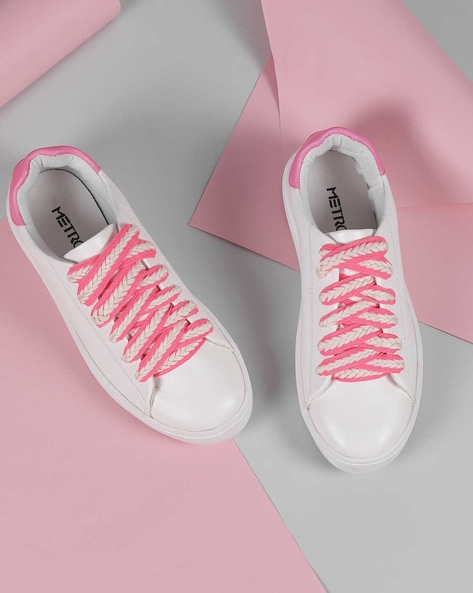 Metro Women Lace-Up Sneakers