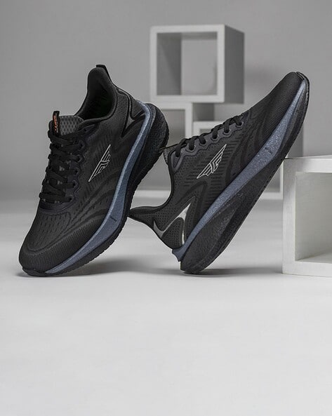 Men Low-Top Lace-Up Walking Shoes